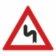 Plechové dopravné značky - Výstražné značenie: Dvojitá zákruta (prvá vľavo)